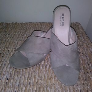 Kenneth Cole slide sandals